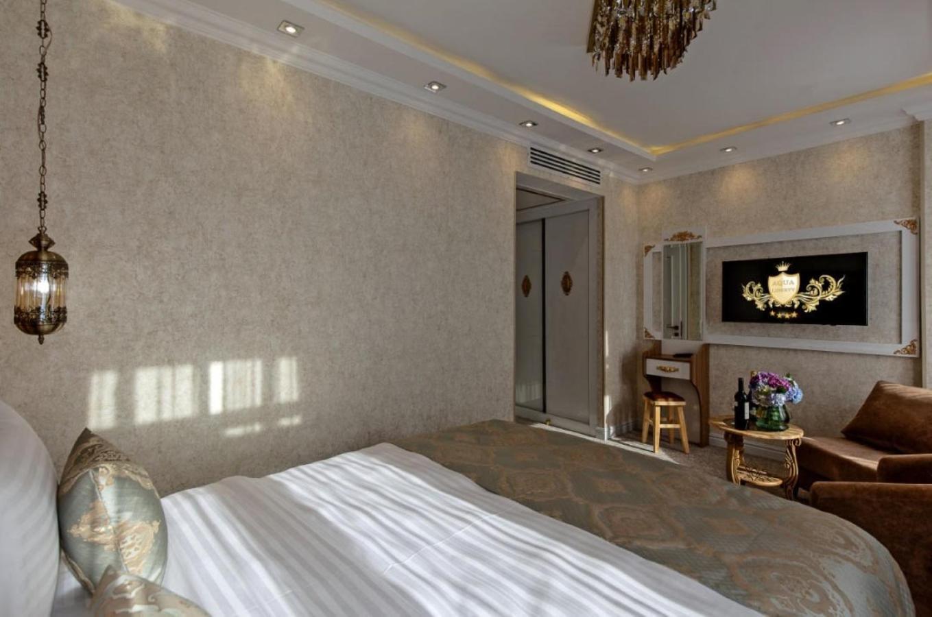 Hotel Aqua Freedom Tbilisi Exterior photo